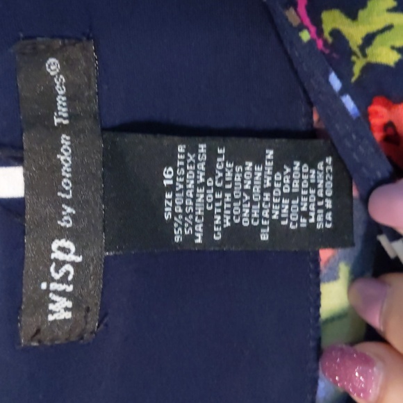 WISP by LONDON TIMES* soft stretch floral Bell sleeve shift dress size 16 - Picture 6 of 6